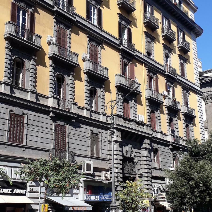 Casa Sassolini Napoli Bagian luar foto